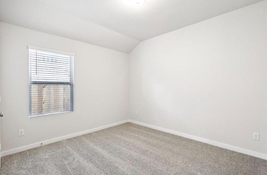 Spacious, unfurnished interior of a new home in Wall Street Village, Richmond (Image 27).