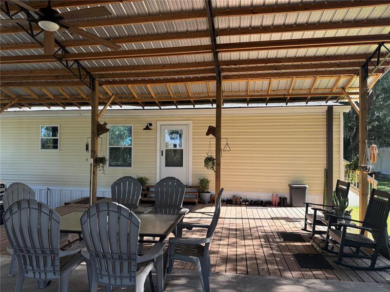 Community amenities in , Plant City (Image 20).
