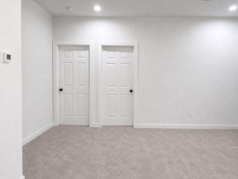 Spacious, unfurnished interior of a new home in , Houston (Image 13).