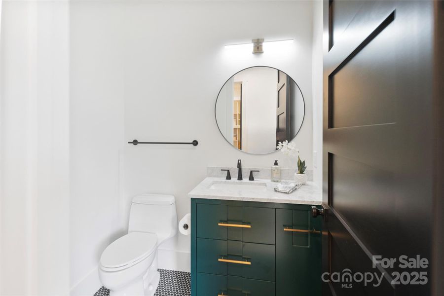 Powder Room Powder Room