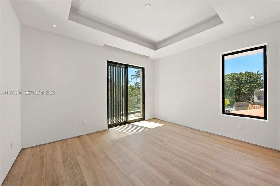 Spacious, unfurnished interior of a new home in , Miami Beach (Image 50). Spacious, unfurnished interior of a new home in , Miami Beach (Image 50).