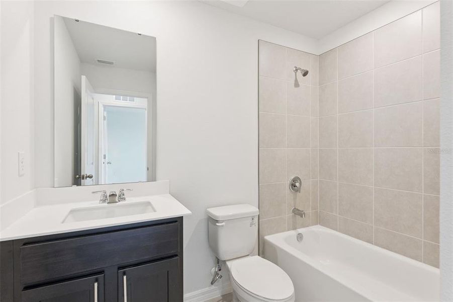 Furnished interior view inside a new home in Connors Cove, Eustis (Image 6).