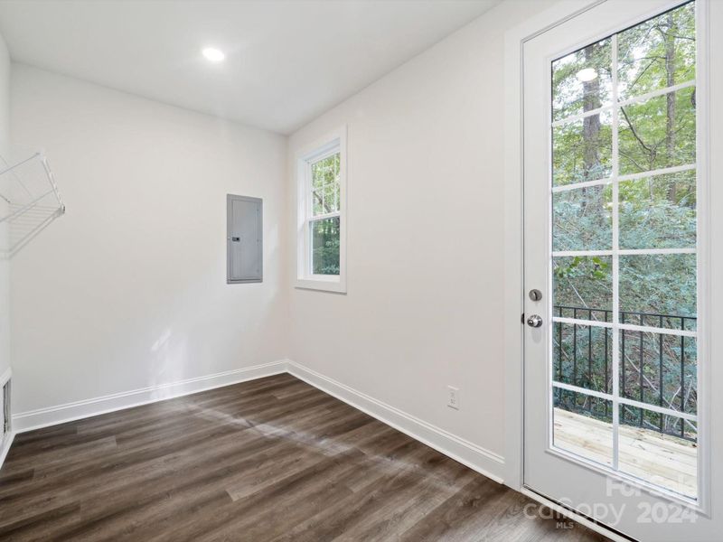 Laundry / mud room