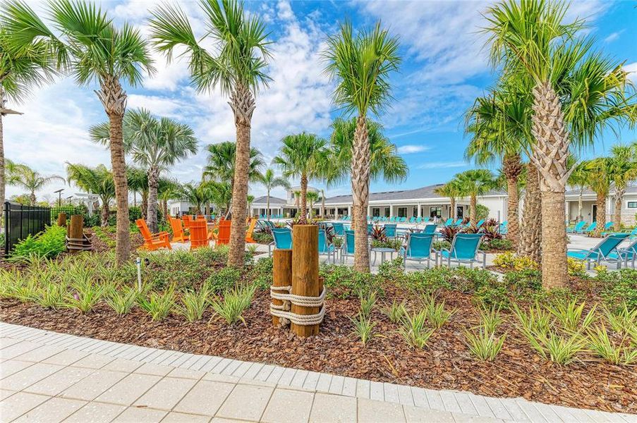 Community amenities in , Parrish (Image 68).