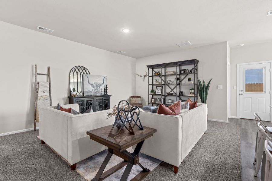 Representative furnished interior of a home built from the Oxford by D.R. Horton in Yukon Ridge, Odessa (Image 7). Representative furnished interior of a home built from the Oxford by D.R. Horton in Yukon Ridge, Odessa (Image 7).
