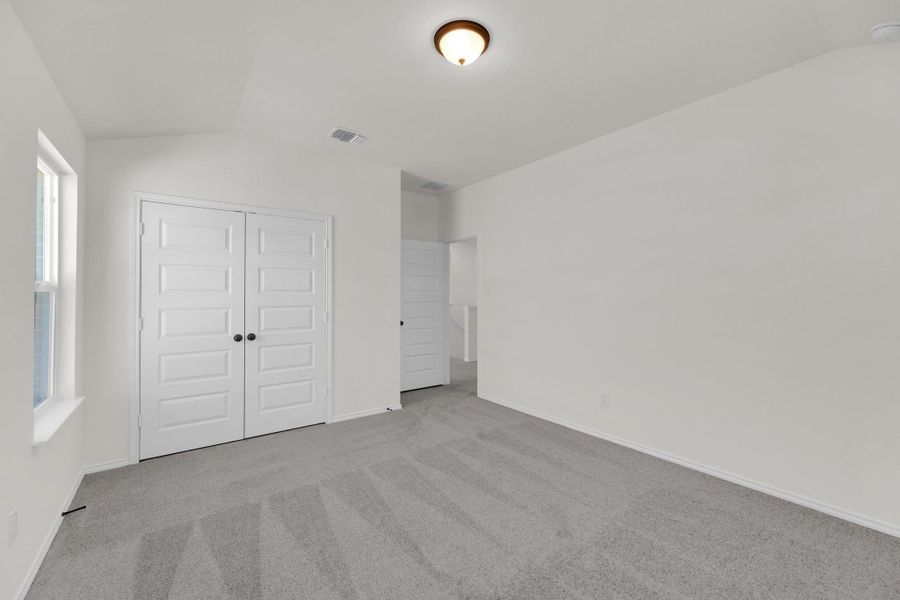 Spacious, unfurnished interior of a new home in Salerno - Classic Collection, Round Rock (Image 29). Spacious, unfurnished interior of a new home in Salerno - Classic Collection, Round Rock (Image 29).