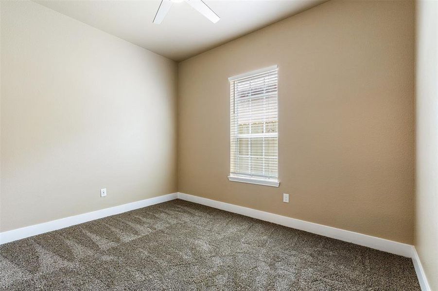 Spacious, unfurnished interior of a new home in , Bonham (Image 19).
