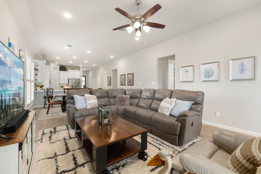 Furnished interior view inside a new home in Meridiana, Manvel (Image 7).
