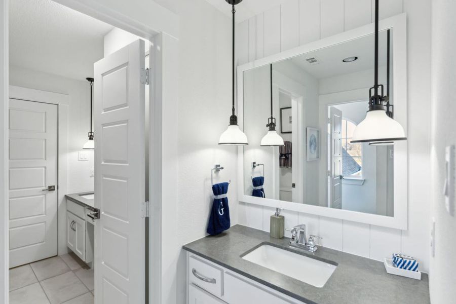 Furnished interior view inside a new home in South Pointe, Mansfield (Image 27). Furnished interior view inside a new home in South Pointe, Mansfield (Image 27).