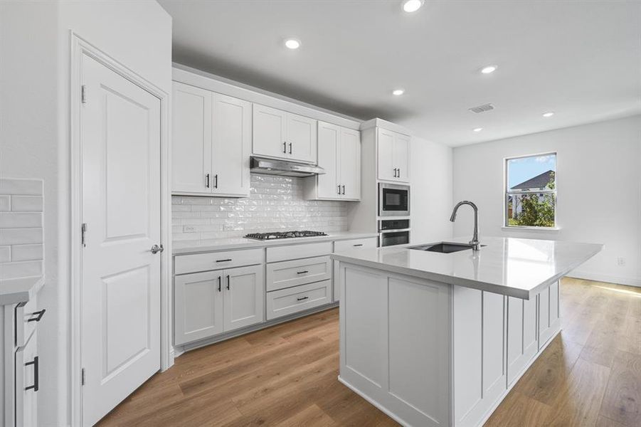 105 North Sky Drive ~ Ready Now 105 North Sky Drive ~ Ready Now