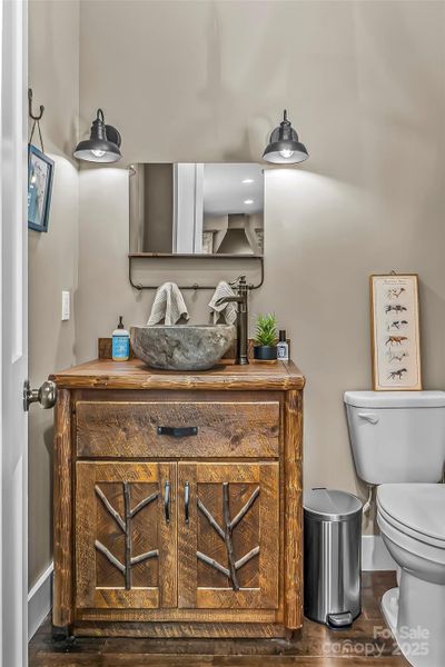 Image 22 of a home in .