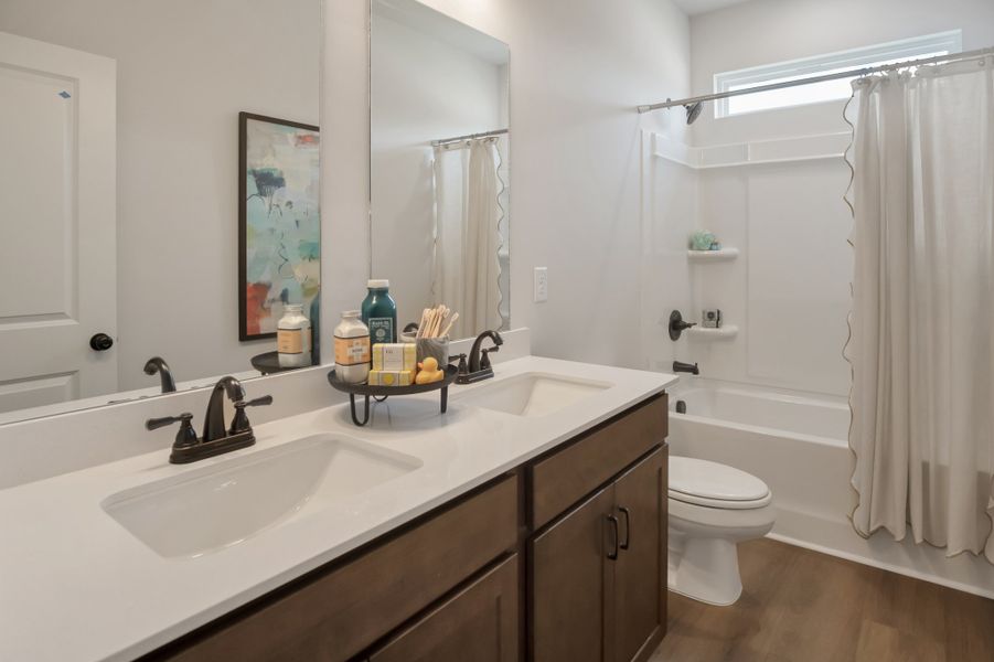 Furnished interior view inside a new home in Hampshire Hills, Columbia (Image 24).