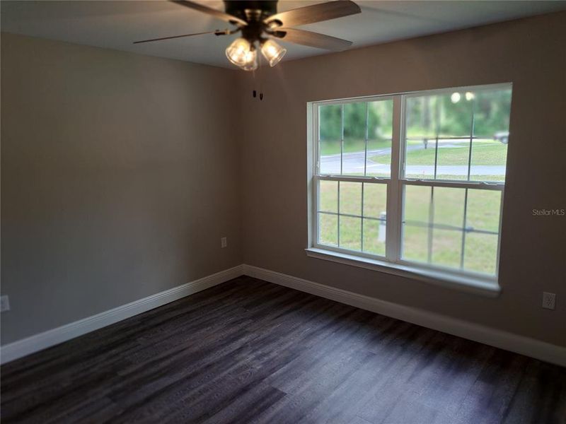Spacious, unfurnished interior of a new home in , Citrus Springs (Image 23).