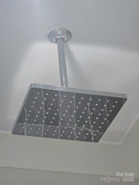 Image 38 of a home in .