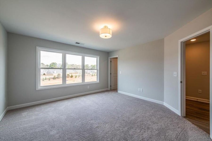 Spacious, unfurnished interior of a new home in Wilkins Walk, Mableton (Image 15).