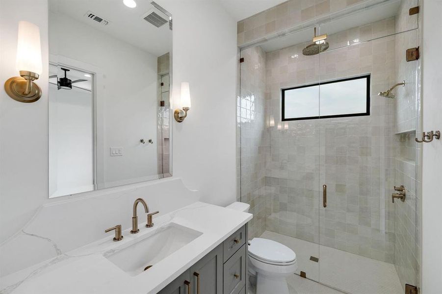 Furnished interior view inside a new home in , Gunter (Image 29).