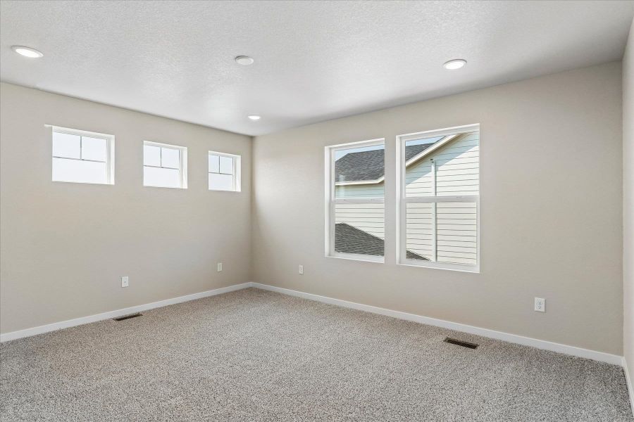 Spacious, unfurnished interior of a new home in Ridge at Lorson Ranch, Colorado Springs (Image 12). Spacious, unfurnished interior of a new home in Ridge at Lorson Ranch, Colorado Springs (Image 12).