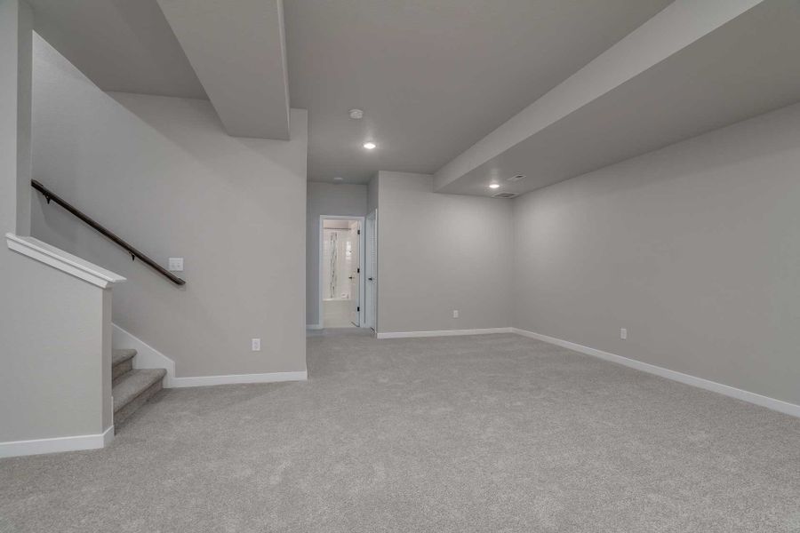 Representative unfurnished interior of a home built from the The Goldenrod by David Weekley Homes in Revel Crossing at Wolf Ranch – The Outlook Collection, Colorado Springs (Image 9). Representative unfurnished interior of a home built from the The Goldenrod by David Weekley Homes in Revel Crossing at Wolf Ranch – The Outlook Collection, Colorado Springs (Image 9).
