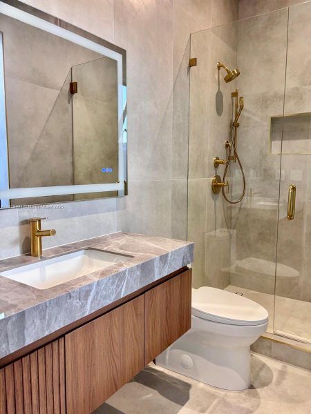 Furnished interior view inside a new home in , Deerfield Beach (Image 8).