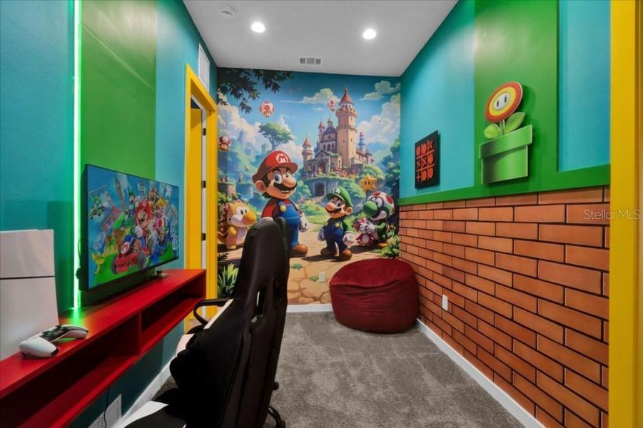 Furnished interior view inside a new home in , Kissimmee (Image 23).