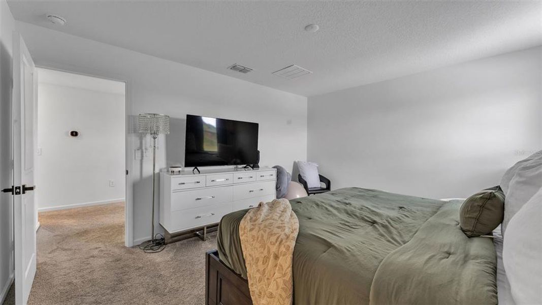 Furnished interior view inside a new home in , Winter Haven (Image 33).