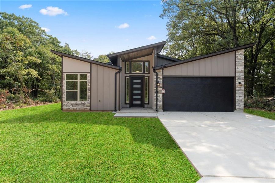 Welcome to 104 Rudder Rd. Welcome to 104 Rudder Rd.