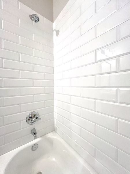 Representative interior finishes for a home built from the Wingate by Steve Klein Custom Builder in TerraVista, Victoria (Image 9).