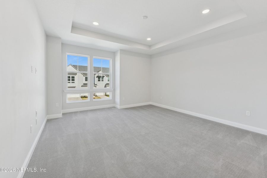 Spacious, unfurnished interior of a new home in , St. Augustine (Image 9).