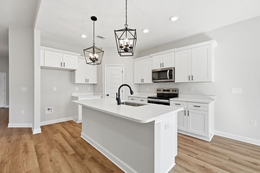 Furnished interior view inside a new home in Barton's Bend, Crestview (Image 10).
