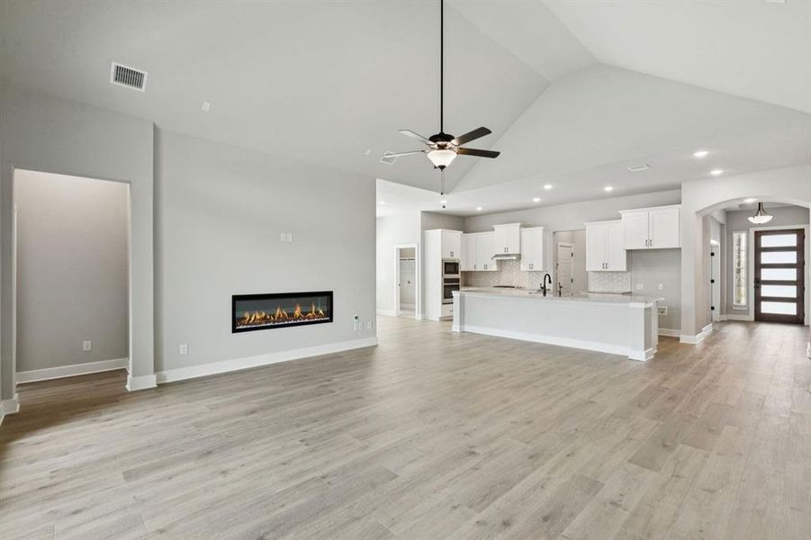 11-1866Silver_011 11-1866Silver_011