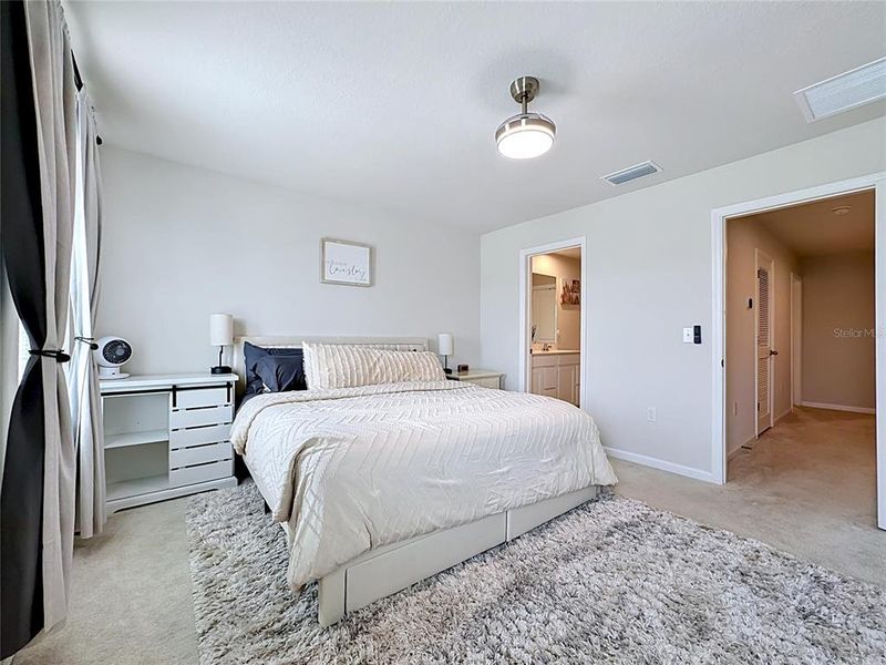 Furnished interior view inside a new home in , Bradenton (Image 7).