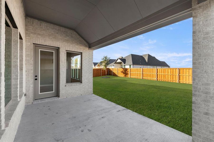 25. 320 Bee Balm - Patio