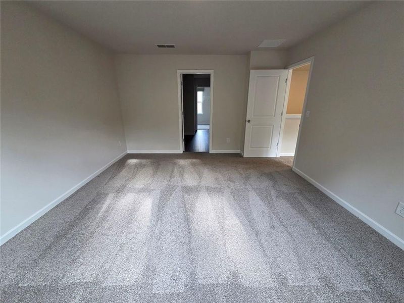 Spacious, unfurnished interior of a new home in , Dawsonville (Image 30).