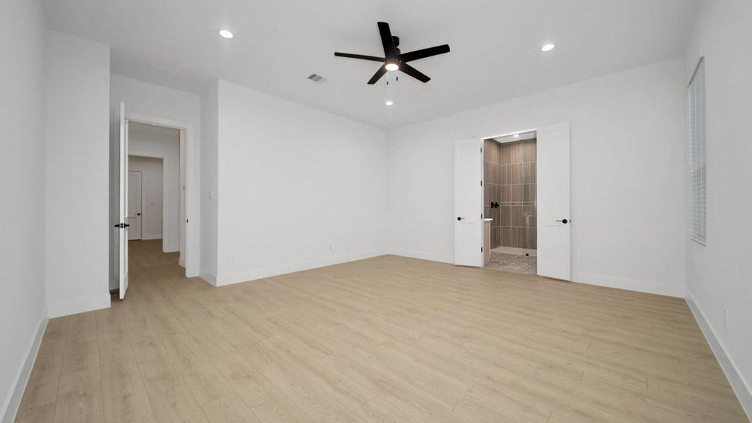 Spacious, unfurnished interior of a new home in Butlers Bend Estates, Pinehurst (Image 36).