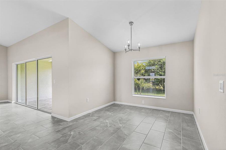 Spacious, unfurnished interior of a new home in , Cape Coral (Image 15).