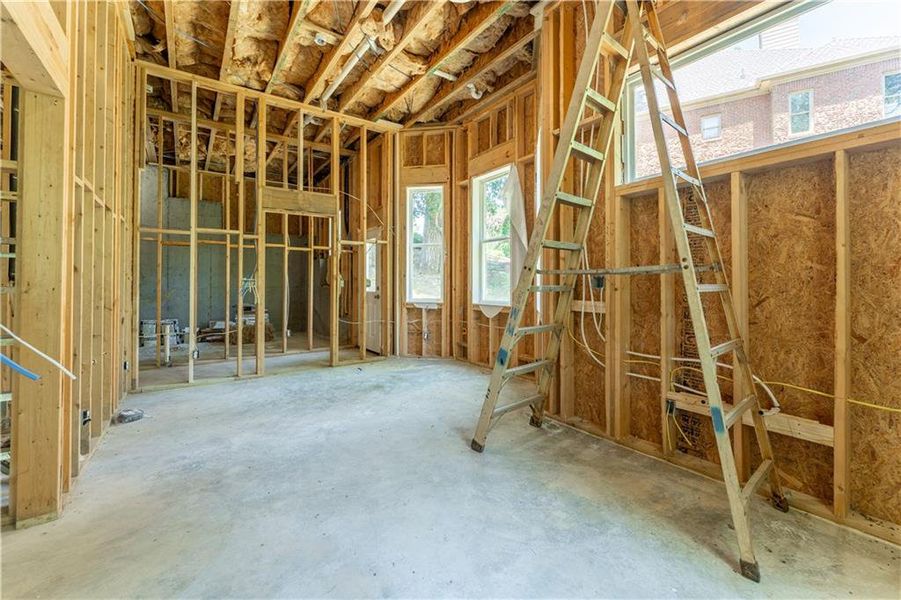 Spacious, unfurnished interior of a new home in , Suwanee (Image 34).
