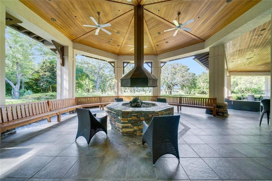 Community amenities in , Sorrento (Image 55).