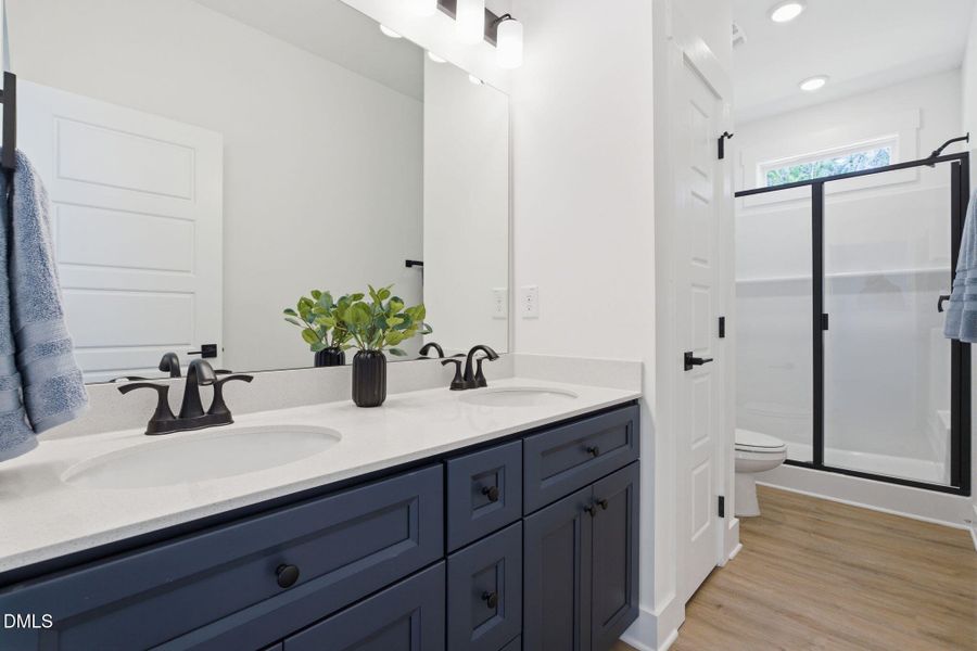 24-web-or-mls-dsc08000