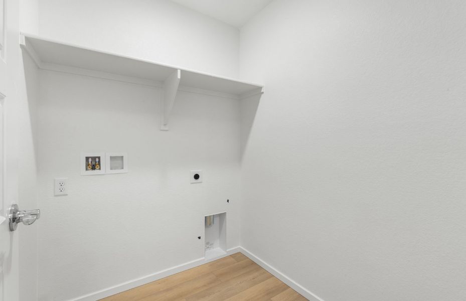 Spacious, unfurnished interior of a new home in Wolf Creek Run West, Strasburg (Image 17). Spacious, unfurnished interior of a new home in Wolf Creek Run West, Strasburg (Image 17).