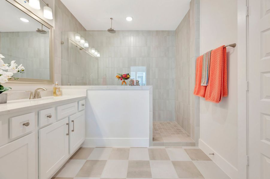 Owner's Bath