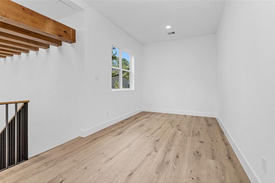 Spacious, unfurnished interior of a new home in , Montgomery (Image 20).