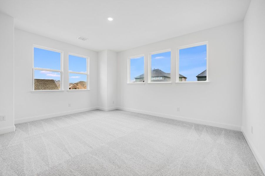 Representative unfurnished interior of a home built from the Sapphire by Taylor Morrison in Highland Lakes 60s, McKinney (Image 18).