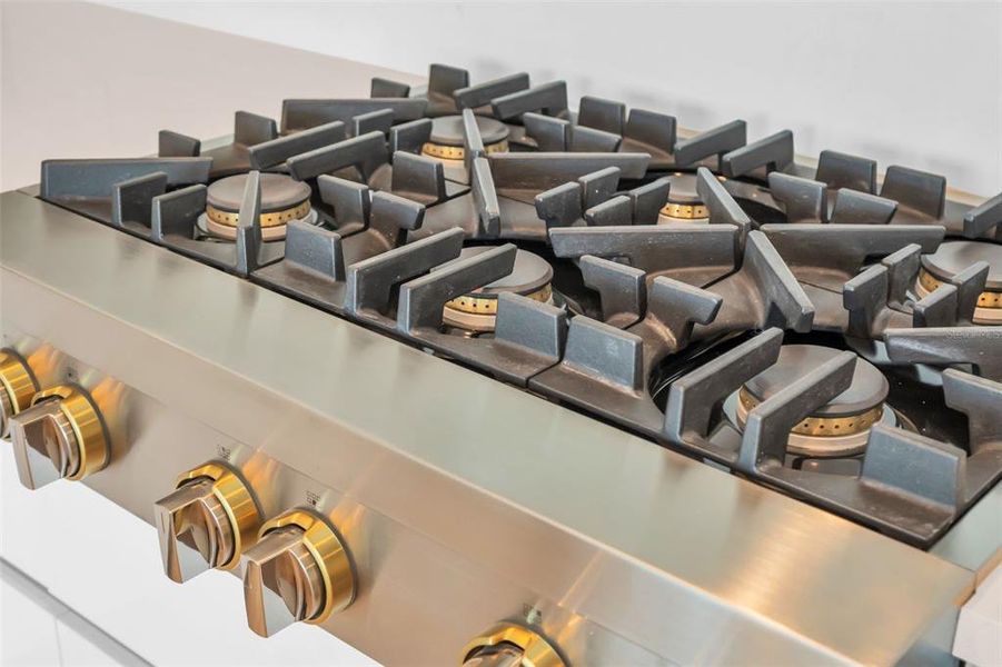 Close-up of interior finishes inside a home in , St. Petersburg (Image 22).