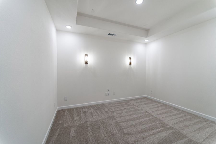 Spacious, unfurnished interior of a new home in Sonoma Verde, Rockwall (Image 47). Spacious, unfurnished interior of a new home in Sonoma Verde, Rockwall (Image 47).
