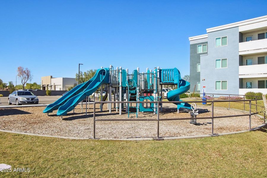 12945 W Greenway Rd h108-033 12945 W Greenway Rd h108-033