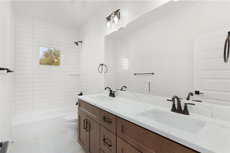 Furnished interior view inside a new home in , Burnet (Image 9).