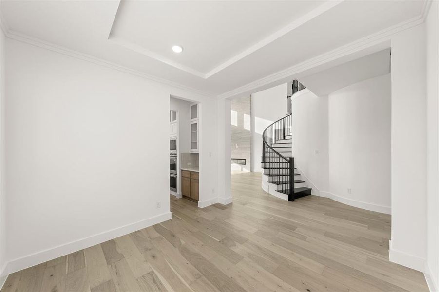 Spacious, unfurnished interior of a new home in Cambridge Estates - Harwood, Prosper (Image 26).