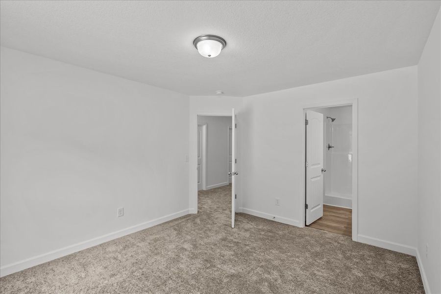 Representative unfurnished interior of a home built from the Lexington by Enchanted Homes in Gentry Place, Spartanburg (Image 16).