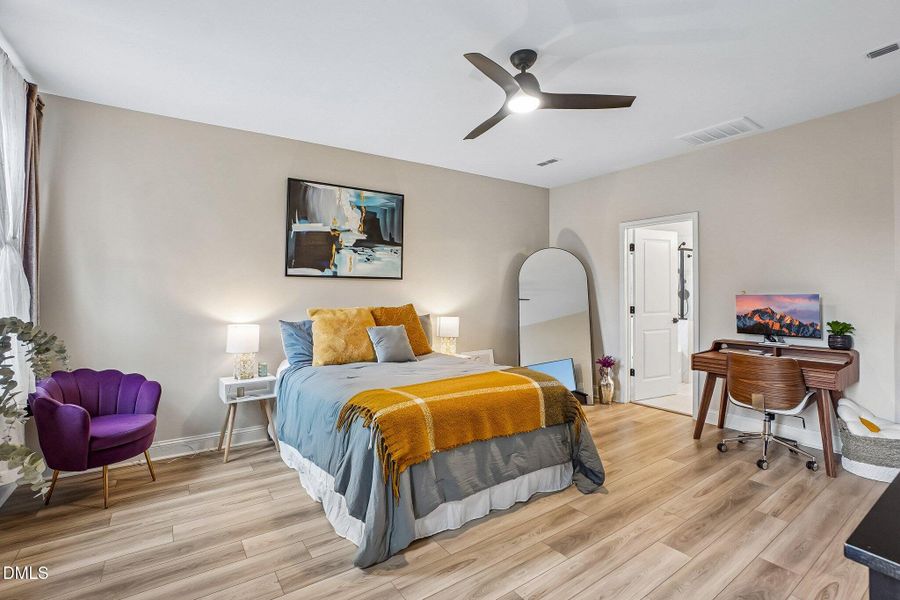 27-web-or-mls-Emmer St-S1205-027