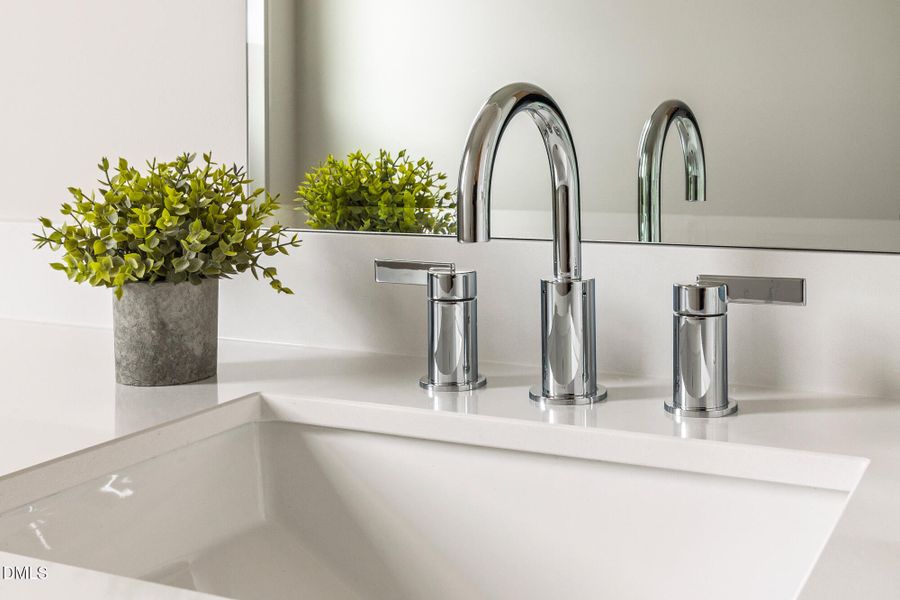 401_STABLE_VALLEY_INTERIOR_37